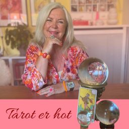 Artwork for Tarot er hot