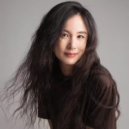 Artwork for 严艺家