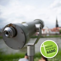 Artwork for Messzelátó